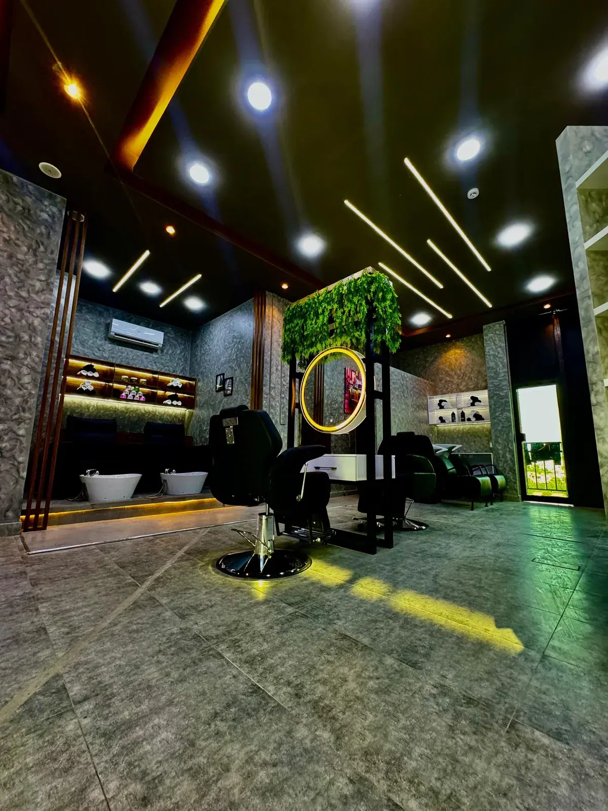 The men's grooming floor at House of Salons Bahria Town Phase 7 (Gents), Bahria Town Phase 7, Rawalpindi